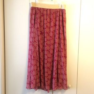 LuLaRoe Maxi Skirt, Size XL, Red and Cream color
